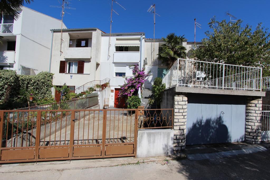 Apartment Un Chat Rovinj Exterior photo